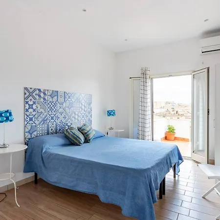 Frank's House - Con Terrazzo In Centro Σπίτι διακοπών