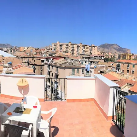 Frank's House - Con Terrazzo In Centro Palermo