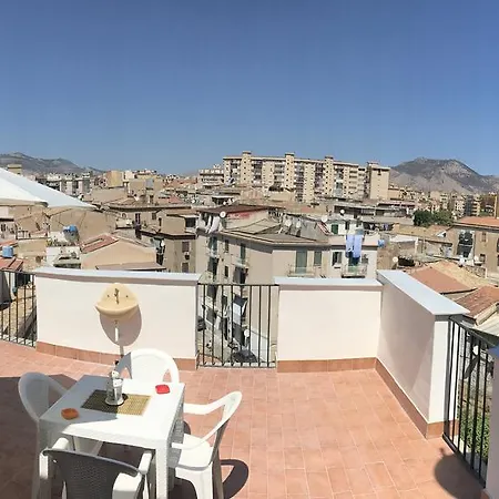 Frank's House - Con Terrazzo In Centro Σπίτι διακοπών Παλέρμο